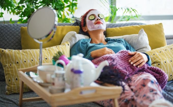 The Ultimate Pampering Party Comes to You with Pamper Bus Essex